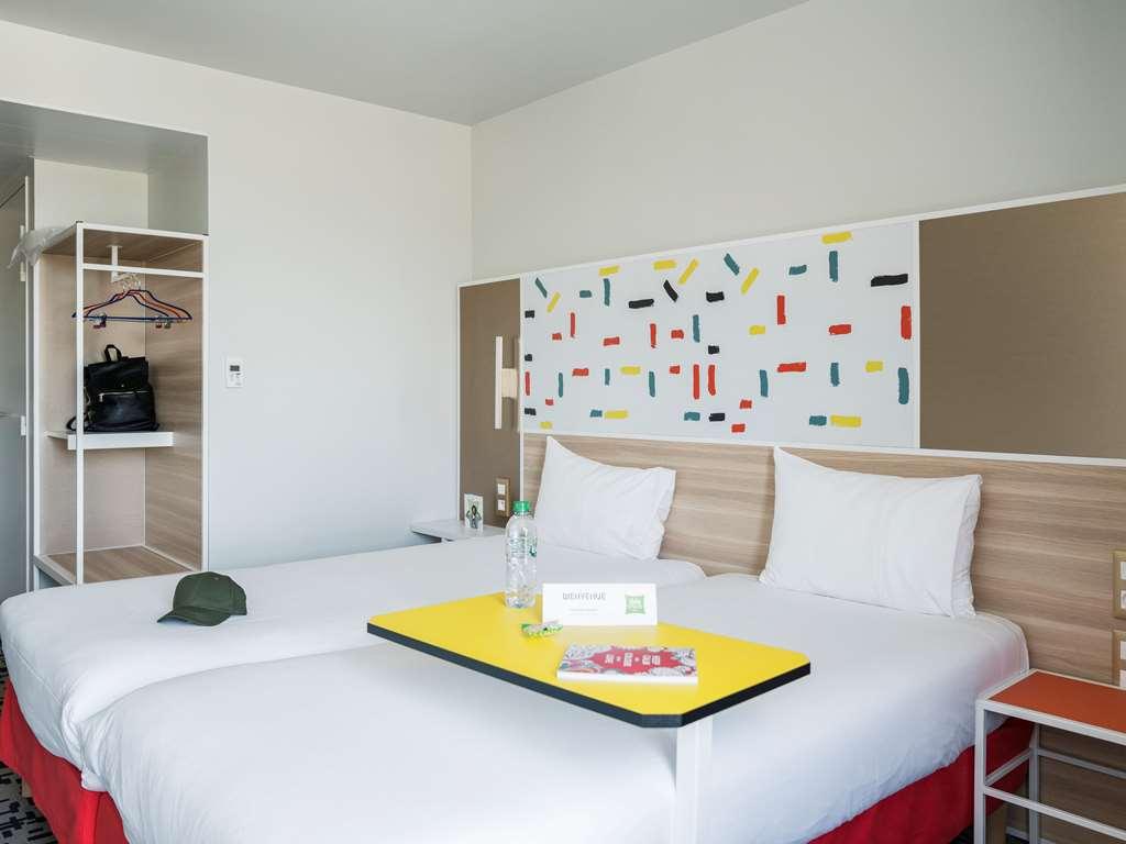 Ibis Styles Guyancourt Versailles Rum bild