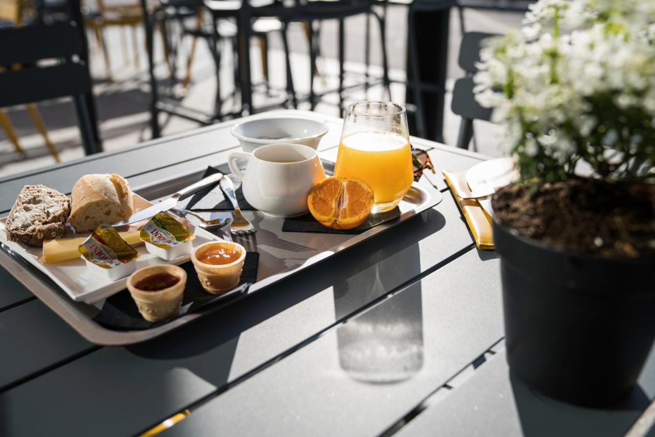 Ibis Styles Guyancourt Versailles Exteriör bild