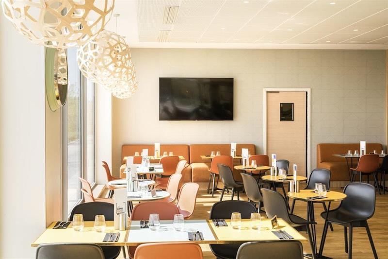 Ibis Styles Guyancourt Versailles Exteriör bild